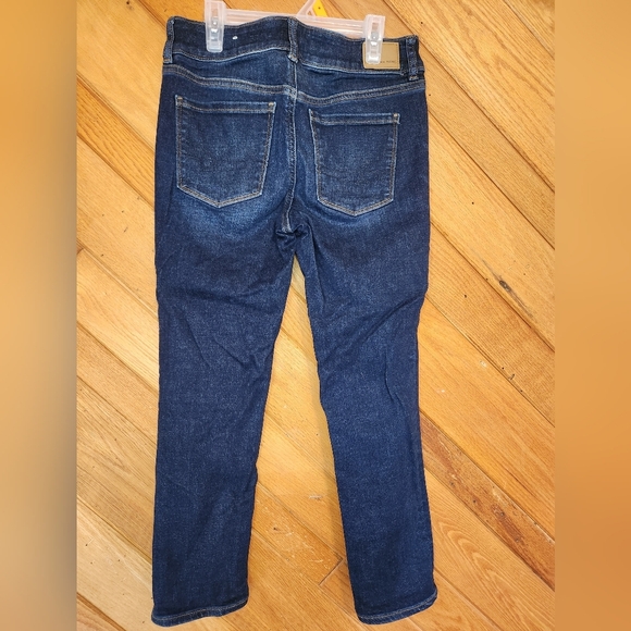 American Eagle artist crop next level crop size 6 standard dark cropped Jeans - Picture 5 of 11